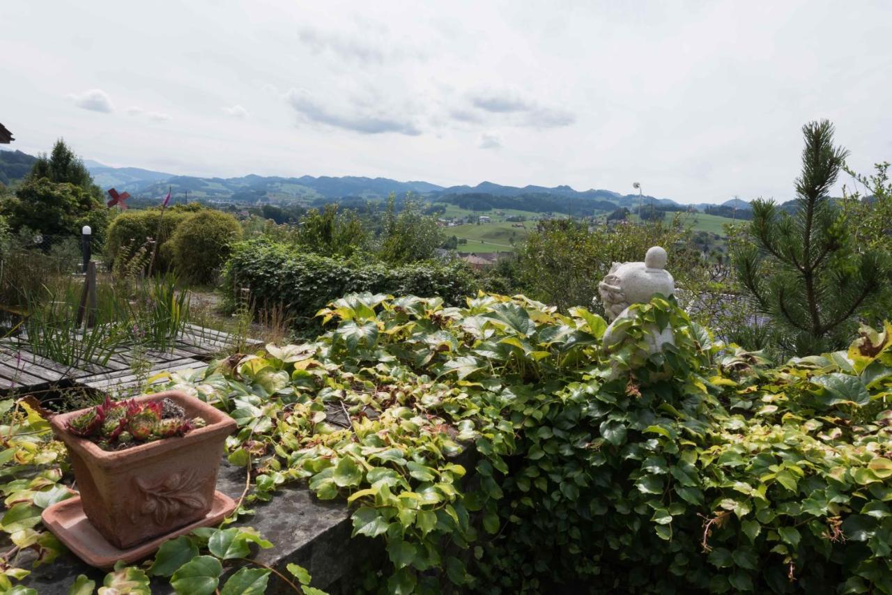 Bnb Alpenblick Lütisburg Eksteriør billede